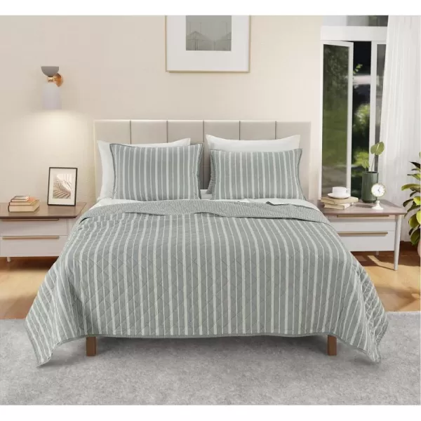 IZOD - Cotton Percale Quilt Set, 2-Piece Wrinkle Resistant Bedding, Ultra-Soft &amp; Reversible Bedspread 
