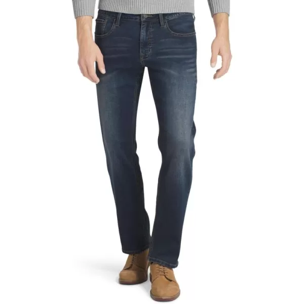 IZOD Men's Comfort Stretch Straight Fit Jean