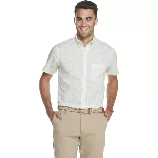 IZOD Men's Breeze Short Sleeve Button Down Patterned Shirt