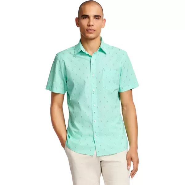 IZOD Men's Breeze Short Sleeve Button Down Patterned Shirt