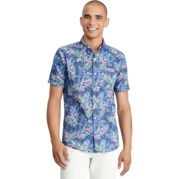 IZOD Men's Saltwater Dockside Short Sleeve Button Down Shirt
