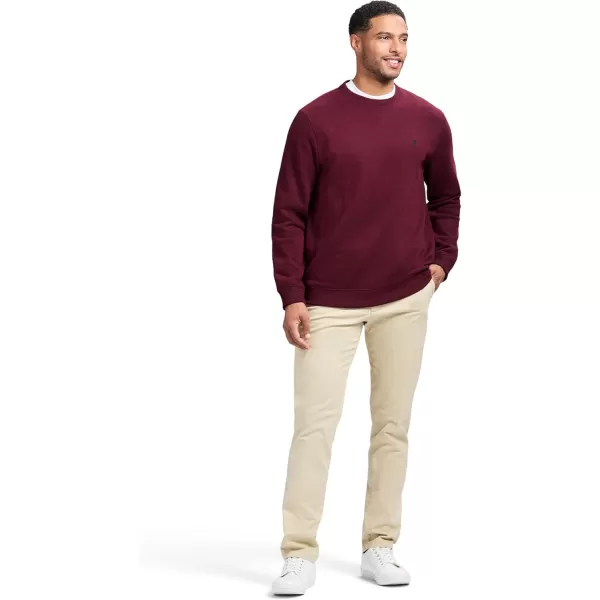 IZOD Men's Advantage Performance Crewneck Fleece Pullover Sweatshirt