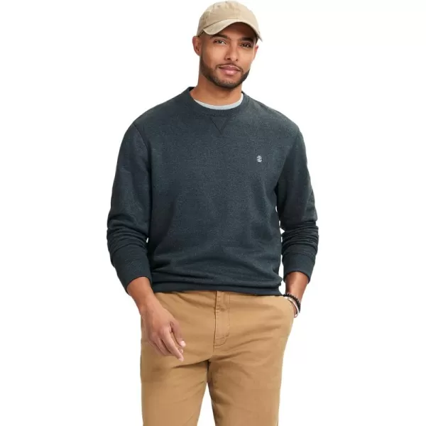 IZOD Men's Advantage Performance Crewneck Fleece Pullover Sweatshirt