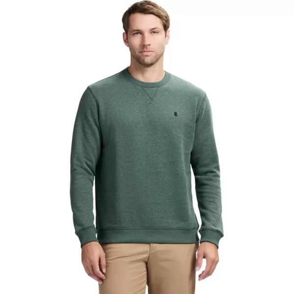 IZOD Men's Advantage Performance Crewneck Fleece Pullover Sweatshirt