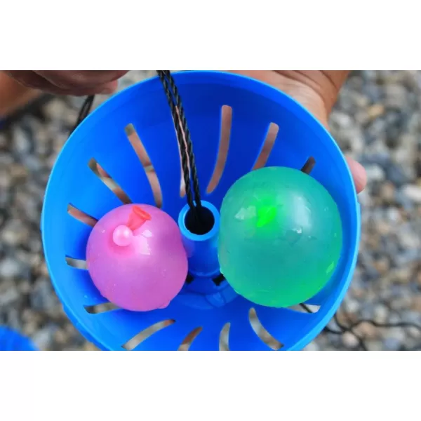 Wahu Zoom Ball Hydro Outdoor Water Ball GameHydro Blue Zoom Ball