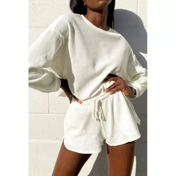 imageZESICA Womens Waffle Knit Long Sleeve Top and Shorts Pullover Nightwear Lounge Pajama Set with PocketsCream