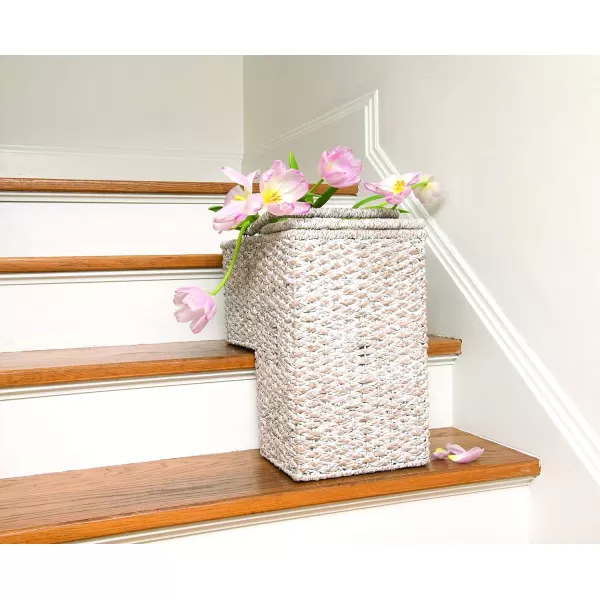 Creative CoOp BacBac Leaf Woven Stair BasketWhitewash