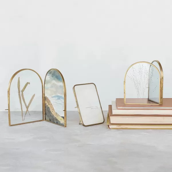 Creative CoOp Elegant Brass and Glass Arched Photo Frame Brass ColorHolds 5 x 612