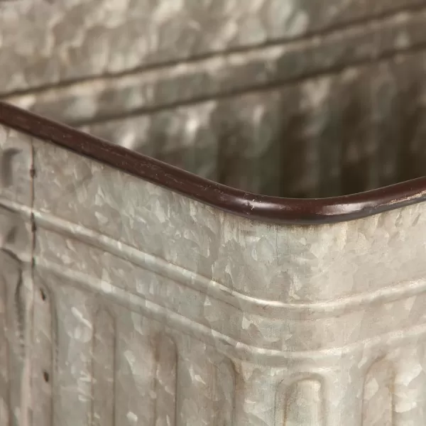 Creative CoOp Iron BucketPlanter on Stand