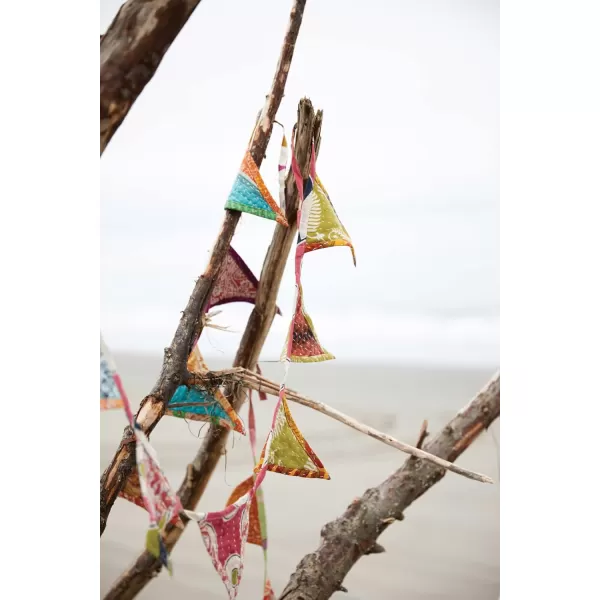 Creative CoOp Vintage Kantha Quilt Garland