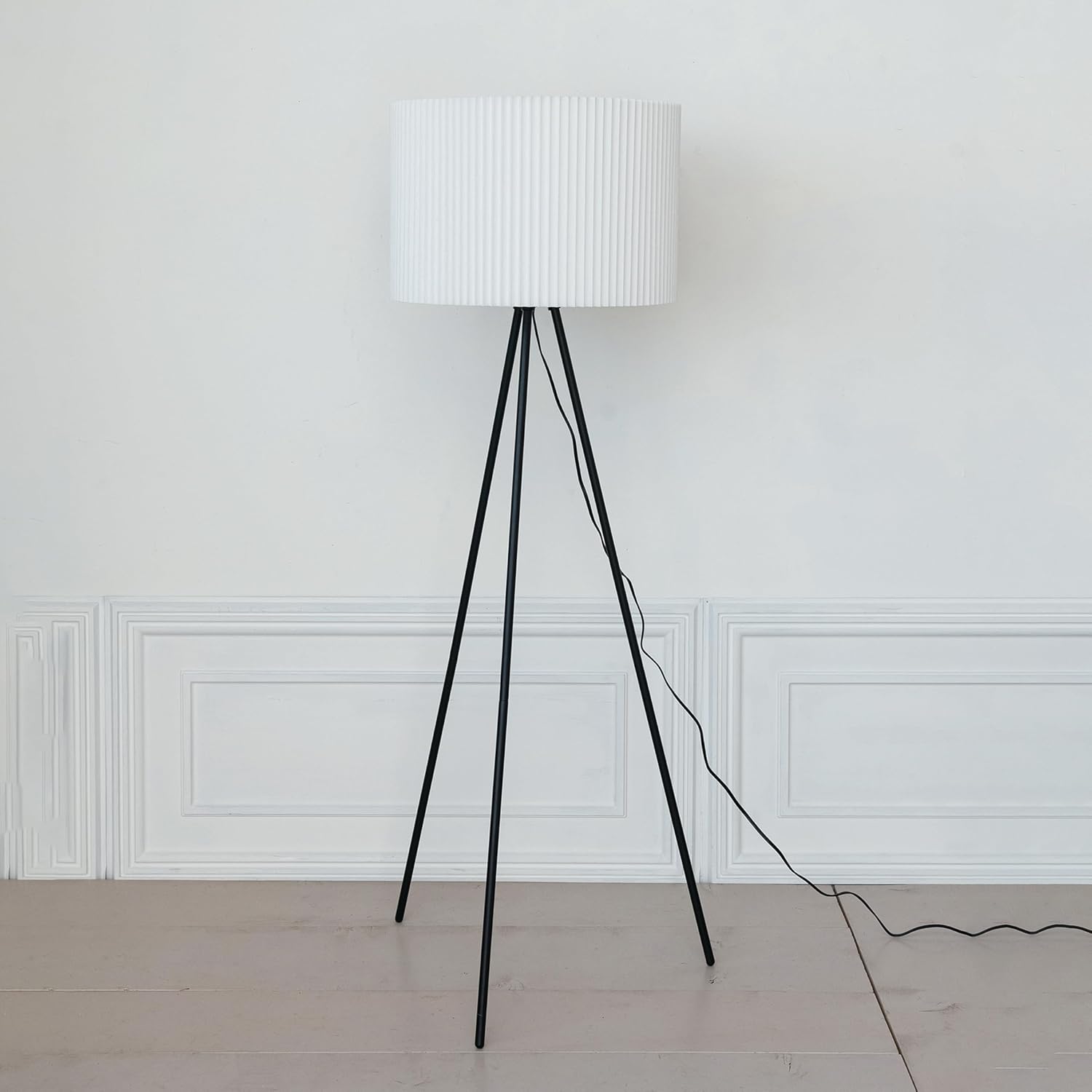 Creative CoOp 60Watt Metal Floor Lamp with Jute Shade Black and White