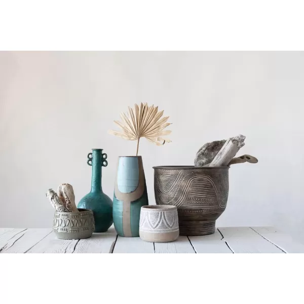 Creative CoOp DF2979 Embossed Stoneware Reactive Glaze Finish Holds 4quot PotEach one Will Vary Planter Green