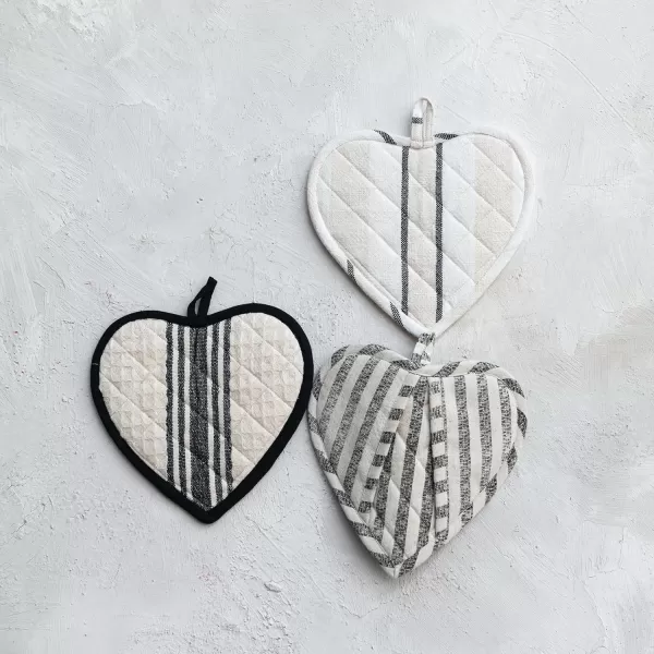 imageCreative CoOp Chic Cotton Quilted Heart Shaped Pot Holder Black and White Set of 3