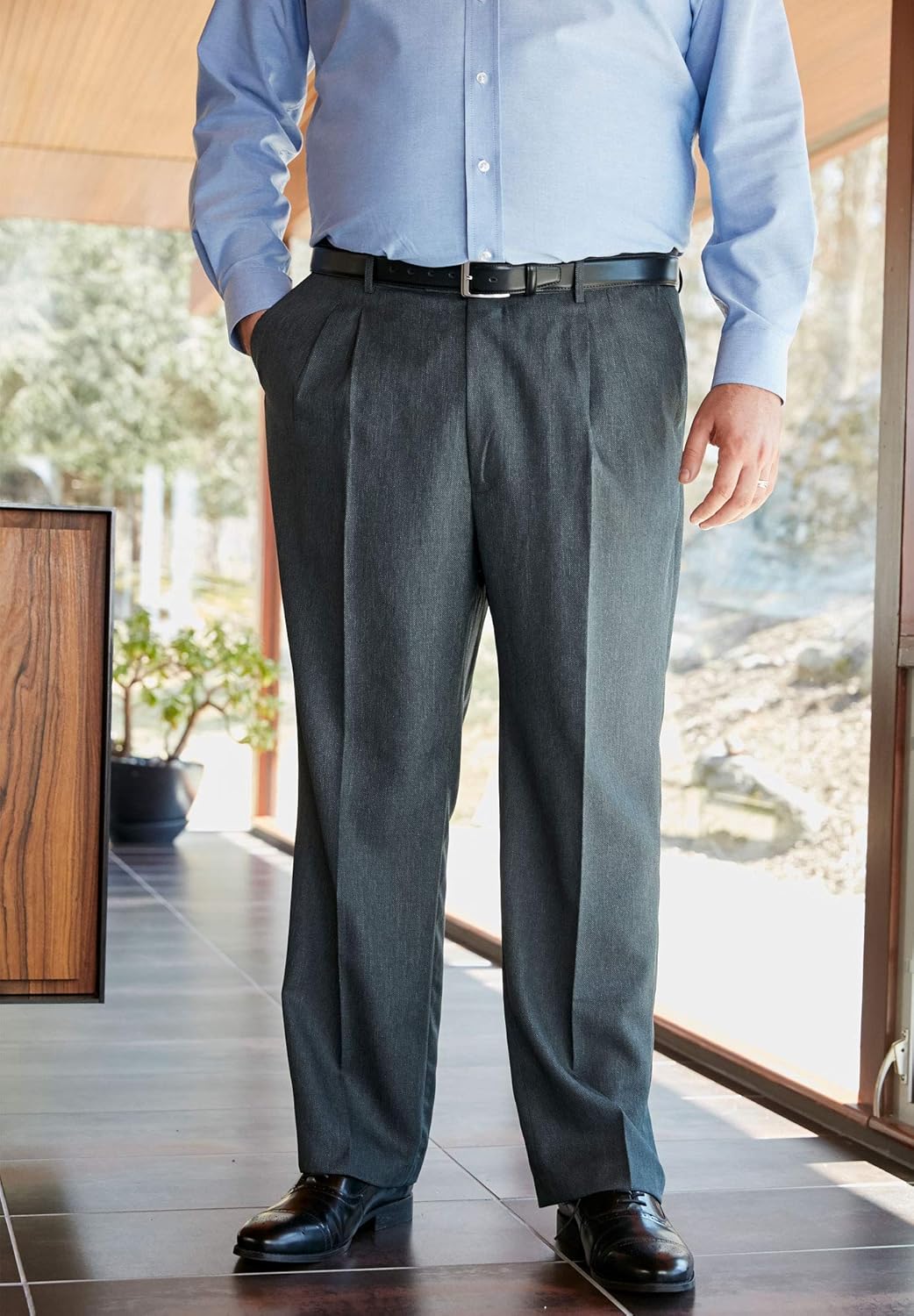 KingSize Mens Big ampamp Tall Easy Movement PleatFront Expandable Dress PantsGrey