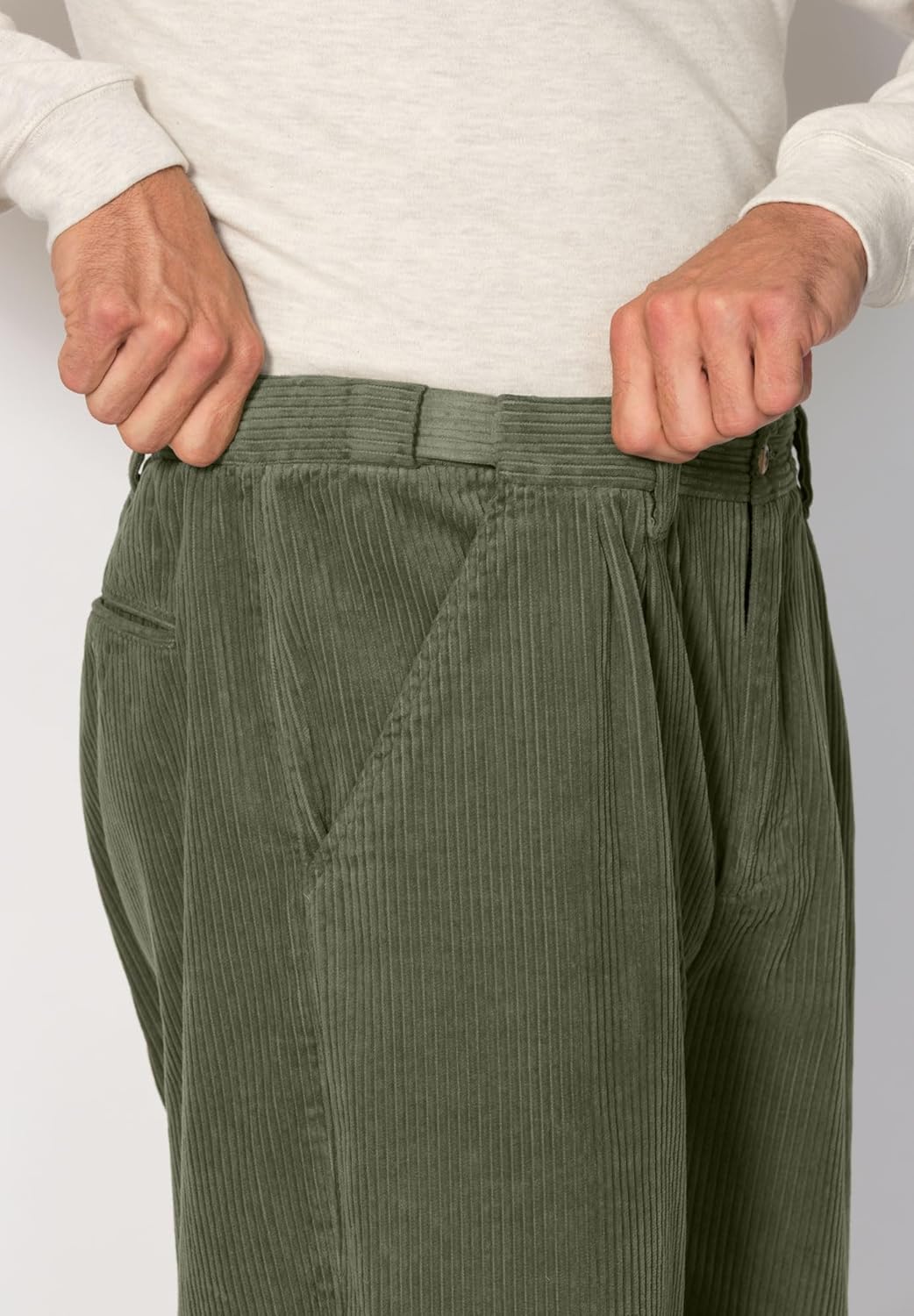 KingSize Mens Big ampamp Tall Expandable Waist Corduroy PleatFront PantsNavy