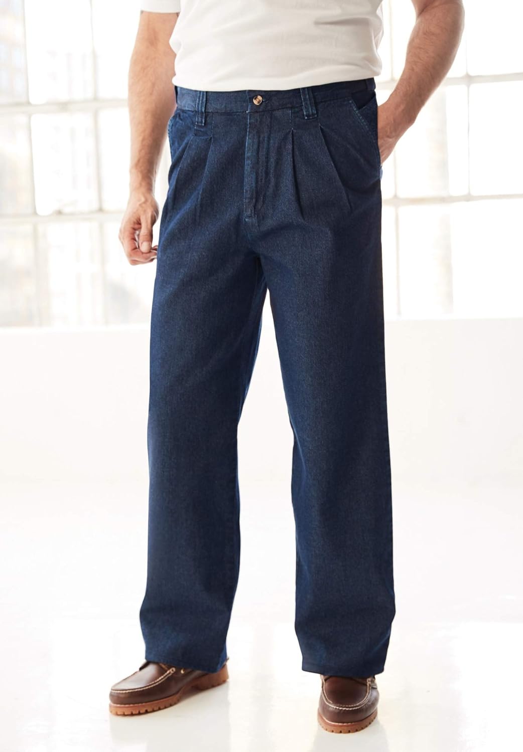KingSize Mens Big ampamp Tall Relaxed Fit Comfort Waist PleatFront Expandable JeansIndigo