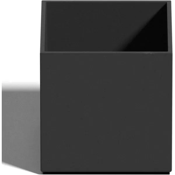 imageVeradek Forma Cube 5quot PlanterBlack