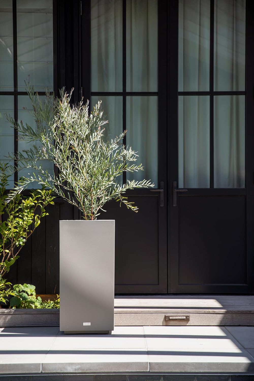 imageVeradek Block Series Pedestal Planter  Tall Planter for Indoor or Outdoor Front Porch  AllWeather Use with Removable Insert Bucket  Modern Dcor for Flowers Tall Trees Faux PlantsGray