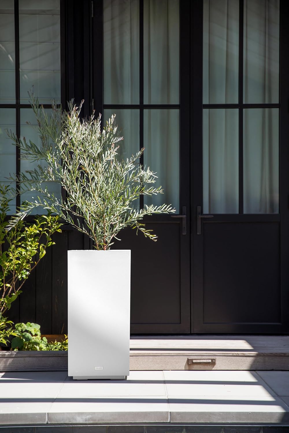 imageVeradek Block Series Pedestal Planter  Tall Planter for Indoor or Outdoor Front Porch  AllWeather Use with Removable Insert Bucket  Modern Dcor for Flowers Tall Trees Faux PlantsWhite