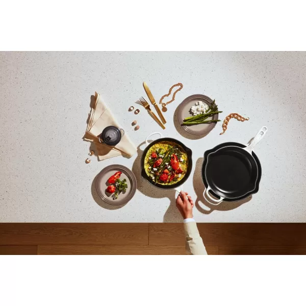 Le Creuset Enameled Cast Iron Signature Iron Handle Skillet, 10.25", Rhone