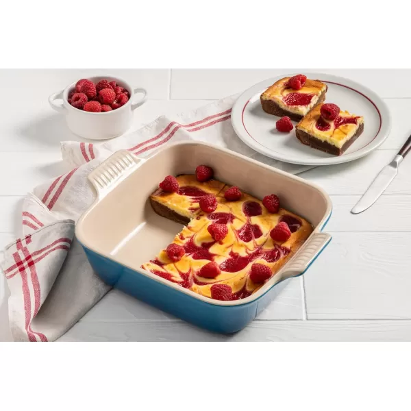 Le Creuset Stoneware 4 PC Heritage Bakeware Set, Cerise