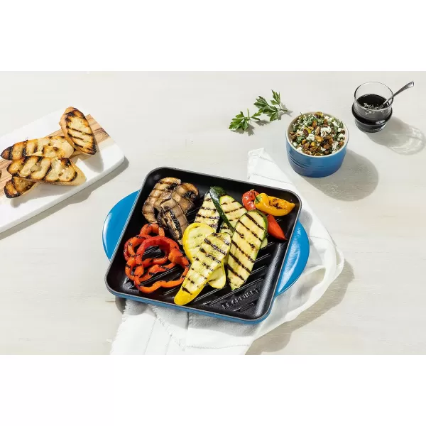 Le Creuset Enamaled Cast Iron Square Grill, 9.5", Marseille
