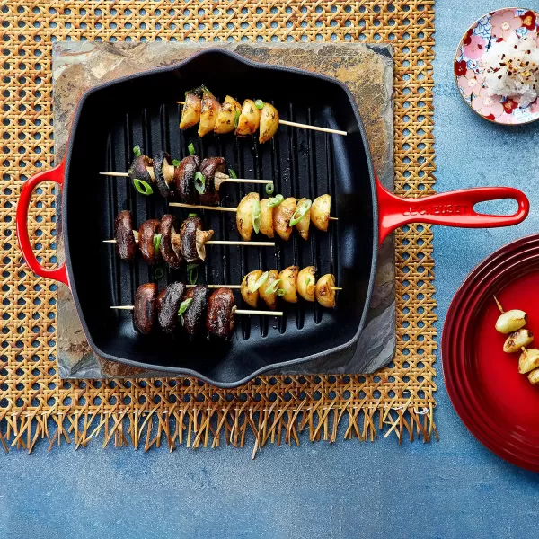 Le Creuset Enamaled Cast Iron Square Grill, 9.5", Marseille