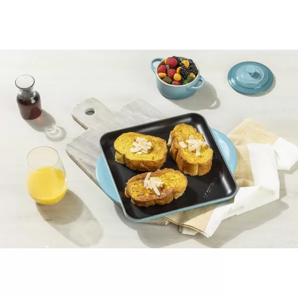 Le Creuset Enamaled Cast Iron Square Grill, 9.5", Marseille