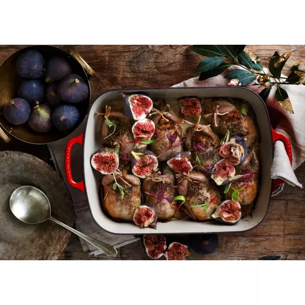 Le Creuset Enameled Cast Iron Signature Rectangular Roaster, 5.25 qt.  , White