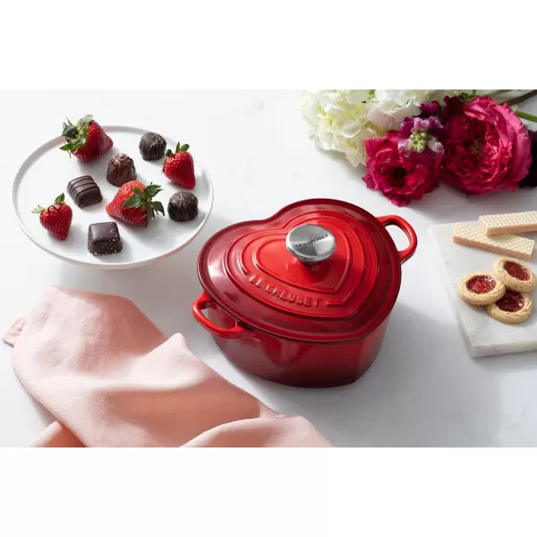 Le Creuset Signature Enameled Cast Iron Figural Heart Cocotte, 2 Quart, Coastal Blue with Stainless Steel Knob