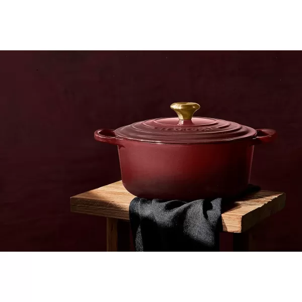 Le Creuset Enameled Cast Iron Signature Round Dutch Oven, 5.5 qt., Rhone