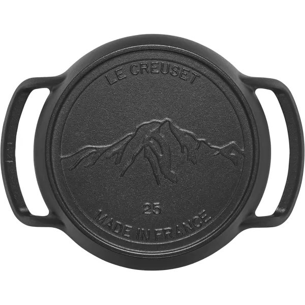 Le Creuset Alpine Outdoor Collection Enameled Cast Iron Pizza Pan, 15"