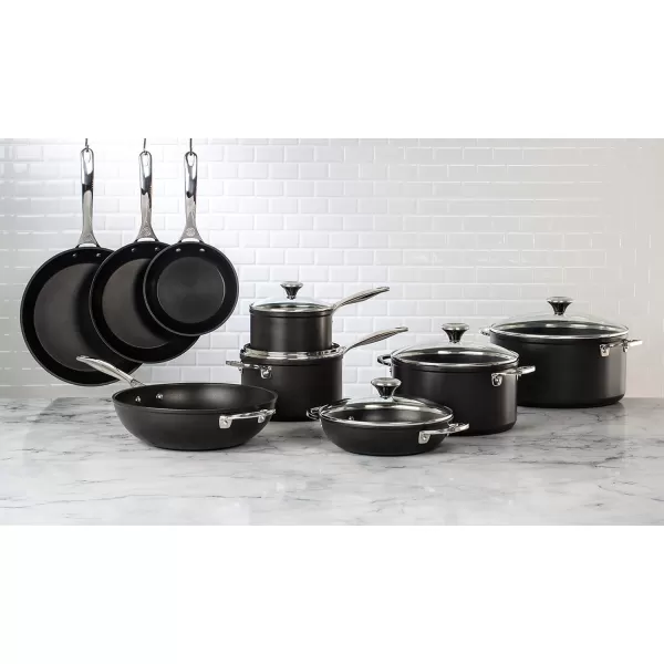 imageLe Creuset Toughened Nonstick PRO Cookware Set 2 pc 8quot ampamp 10quot Fry PanGrayMedium
