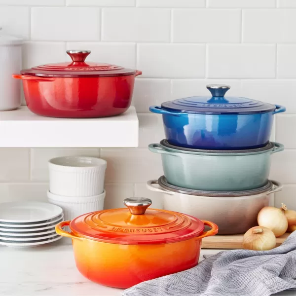 imageLe Creuset Enameled Cast Iron Shallow Round Oven 275 Qt FlameCerise