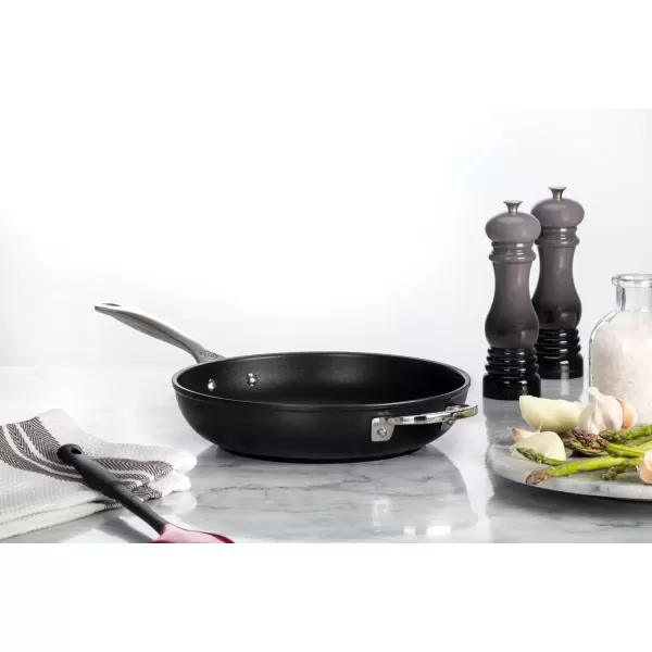 imageLe Creuset Toughened Nonstick PRO Deep Fry Pan 11quot