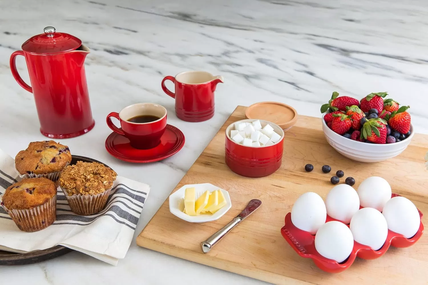 imageLe Creuset Stoneware French Press 34 oz FlameCerise
