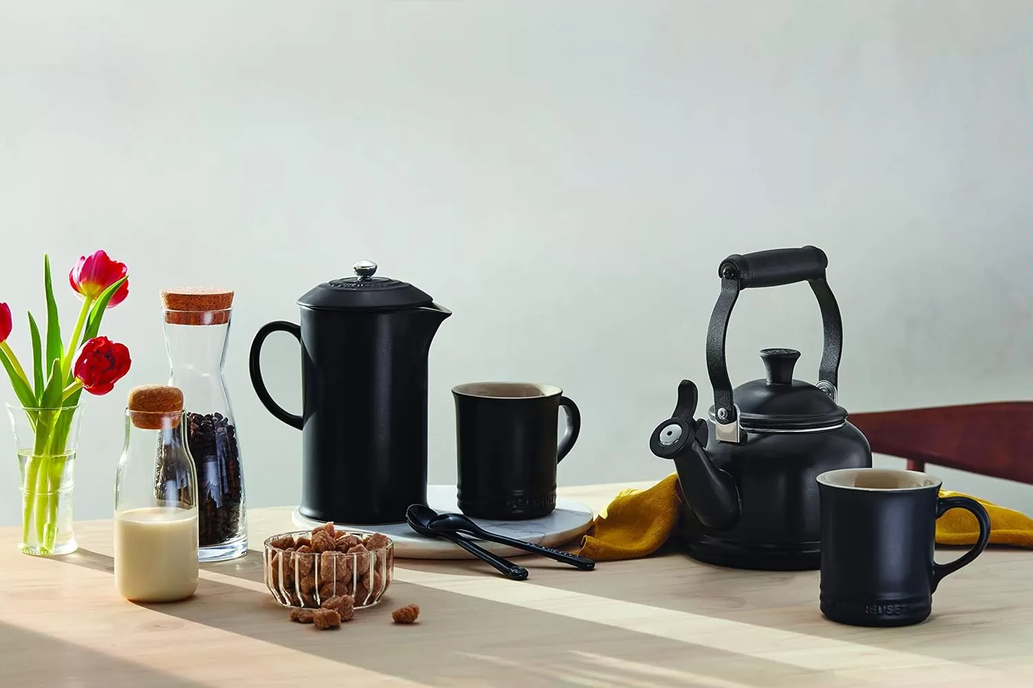 imageLe Creuset Stoneware French Press 34 oz FlameLicorice