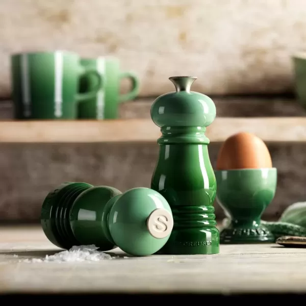 imageLe Creuset Salt and Pepper Mill Set 8quot x 2 12quot each Black ampamp WhiteFlame