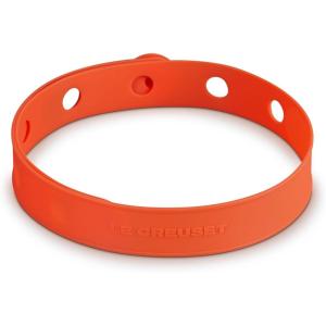 imageLe Creuset Silicone Cookware Travel Latch Shiny BlackFlame