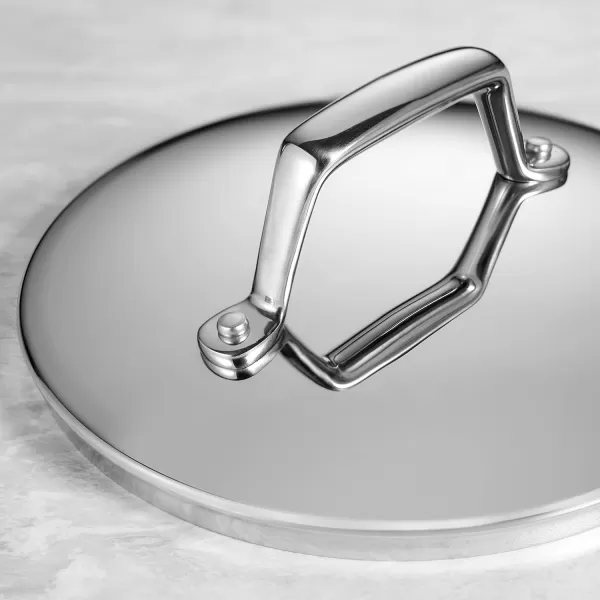 Tramontina 80101/026DS Gourmet Prima Stainless Steel, Induction-Ready, Impact Bonded, Tri-Ply Base Covered Sauce Pan, 4 Quart, Made in Brazil