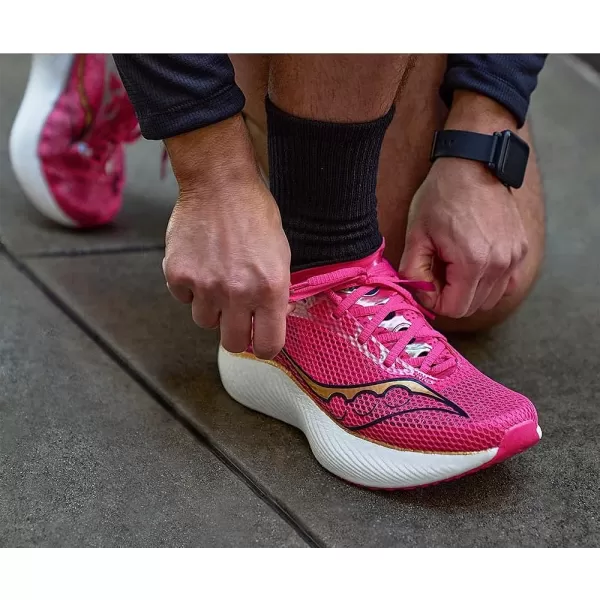 imageSaucony Mens Endorphin Pro 3 SneakerProspect Quartz