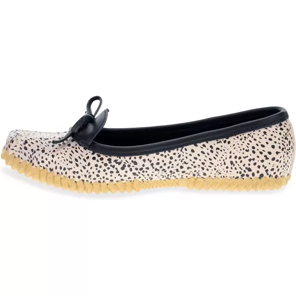 imageChooka Womens Solid Duck Skimmer Ballet FlatCheetah